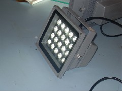 大功率led洗墙灯厂家告诉你LED洗墙灯与LED硬led灯条的区别